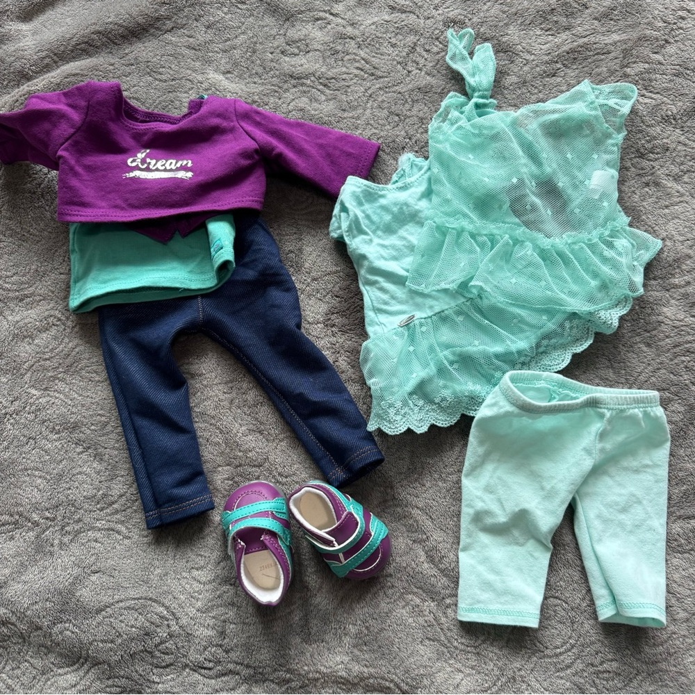 American Girl Doll (18”) Outfit Bundle